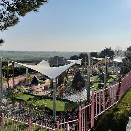 Newquay Caravan Holiday Exterior photo